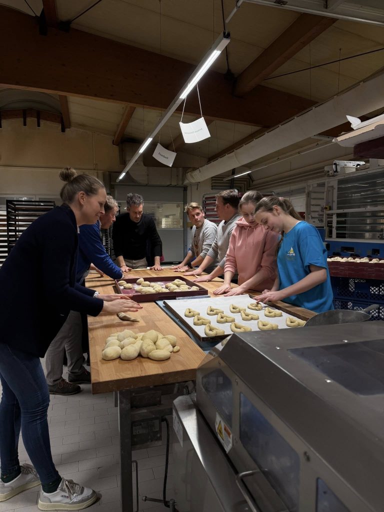 Vorstand und Geschäftsstelle legten selbst Hand an